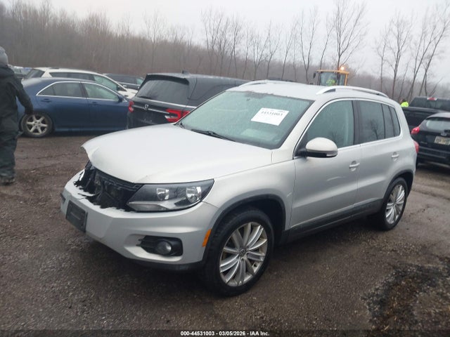44531003 :رقم المزاد ، WVGAV7AX2CW534074 vin ، 2012 Volkswagen Tiguan Se مزاد بيع