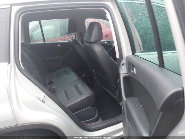 44531003 :رقم المزاد ، WVGAV7AX2CW534074 vin ، 2012 Volkswagen Tiguan Se مزاد بيع