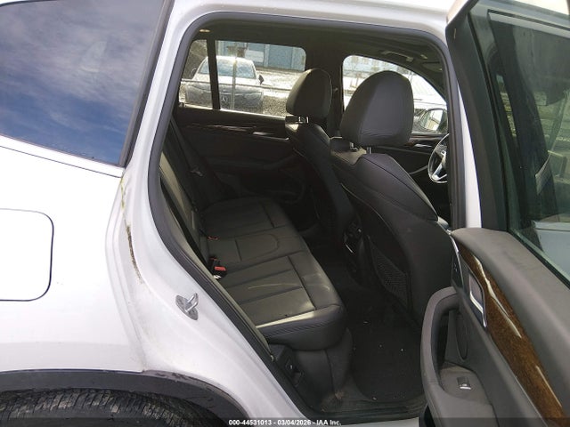 5UXTR7C57KLF31170 BMW X3 Sdrive30i