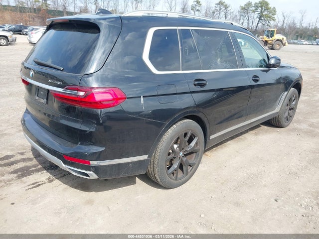 44531036 :رقم المزاد ، 5UXCW2C05M9F51708 vin ، 2021 Bmw X7 Xdrive40i مزاد بيع