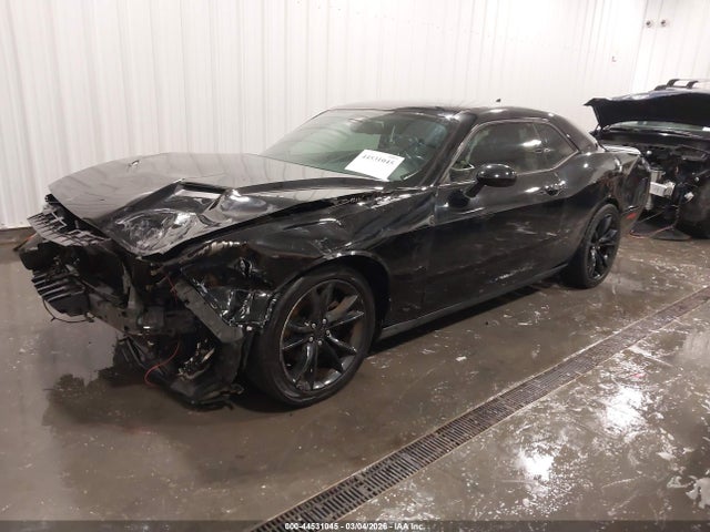 44531045 :رقم المزاد ، 2C3CDZAG7GH301361 vin ، 2016 Dodge Challenger Sxt Plus مزاد بيع