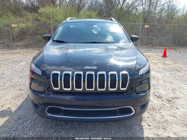 1C4PJLDB6JD553819 Jeep Cherokee Limited Fwd