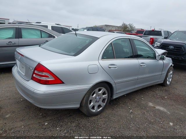 44531151 :رقم المزاد ، WDBRF54H16A836176 vin ، 2006 Mercedes-benz C 280 Luxury مزاد بيع