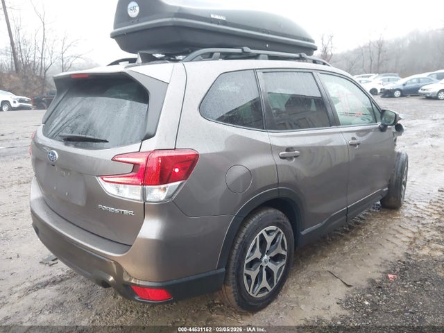 Продажа на аукционе авто 2023 Subaru Forester Premium, vin: JF2SKAEC3PH493942, номер лота: 44531152