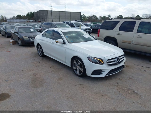 2017 MERCEDES-BENZ E 300 WDDZF4JB6HA074144