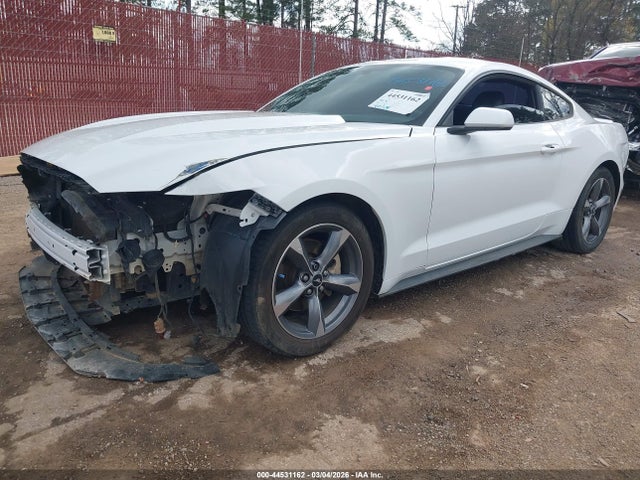 Ford Mustang V6 2015 1FA6P8AM9F5359970 Image 2