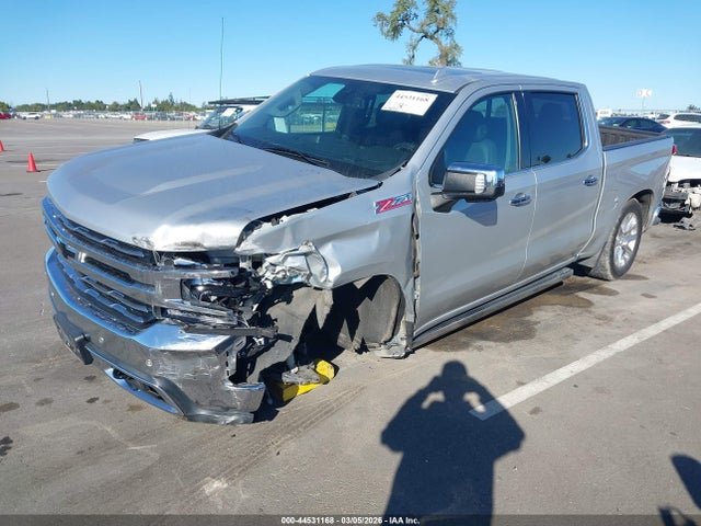 1GCUYGED9LZ135122 Chevrolet Silverado 1500 4wd Short Bed Ltz