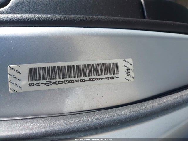 2011 JAGUAR XF SAJWA0GB4BLR81497 Photo 8