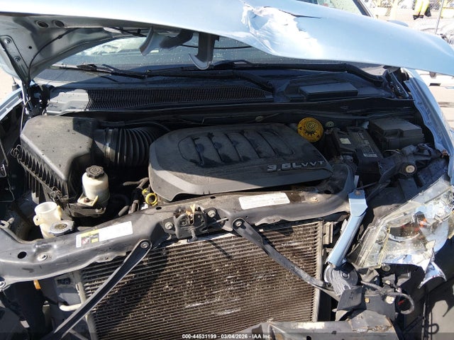 2013 Chrysler Town & Country Touring მანქანა იყიდება აუქციონზე, vin: 2C4RC1BG6DR808623, აუქციონის ნომერი: 44531199