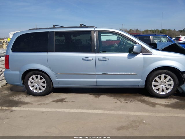 2013 Chrysler Town & Country Touring მანქანა იყიდება აუქციონზე, vin: 2C4RC1BG6DR808623, აუქციონის ნომერი: 44531199