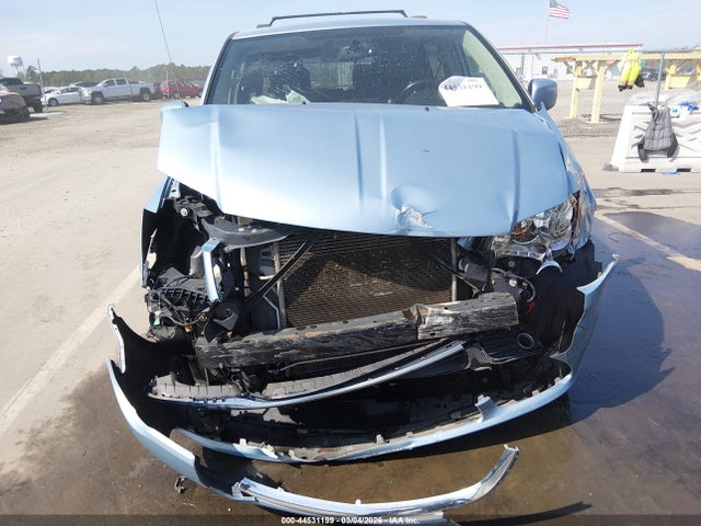 2013 Chrysler Town & Country Touring მანქანა იყიდება აუქციონზე, vin: 2C4RC1BG6DR808623, აუქციონის ნომერი: 44531199