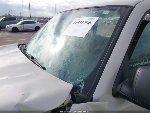 2004 Gmc Sierra 1500 მანქანა იყიდება აუქციონზე, vin: 1GTEC14X94Z260540, აუქციონის ნომერი: 44531206