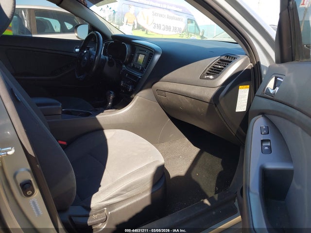 KIA Optima Hybrid Lx 2014 KNAGM4AD4E5068014 Image 5
