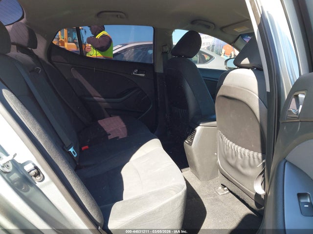 KIA Optima Hybrid Lx 2014 KNAGM4AD4E5068014 Image 8