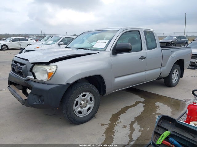 Toyota Tacoma 2015 5TFTX4CN8FX066433 Image 2
