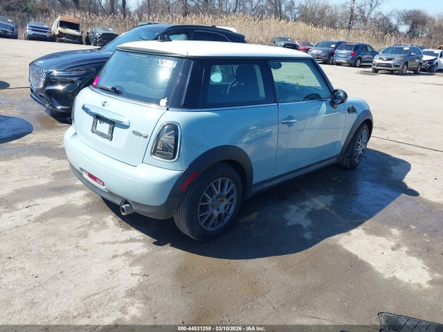 2013 MINI HARDTOP WMWSU3C53DT686431 Photo 3