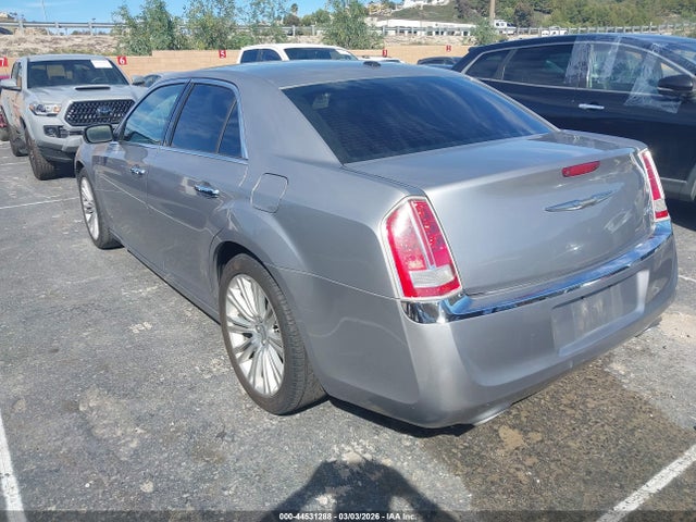 2013 Chrysler 300c მანქანა იყიდება აუქციონზე, vin: 2C3CCAET9DH581016, აუქციონის ნომერი: 44531288