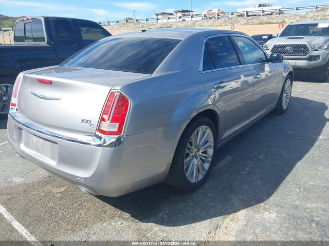 2013 Chrysler 300c მანქანა იყიდება აუქციონზე, vin: 2C3CCAET9DH581016, აუქციონის ნომერი: 44531288