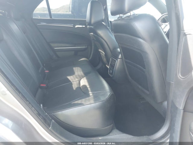 2013 Chrysler 300c მანქანა იყიდება აუქციონზე, vin: 2C3CCAET9DH581016, აუქციონის ნომერი: 44531288
