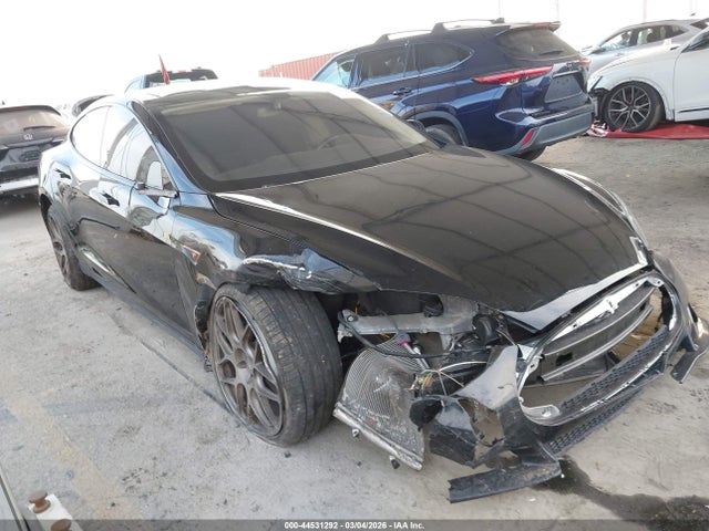 2013 TESLA MODEL S 5YJSA1CP0DFP06316