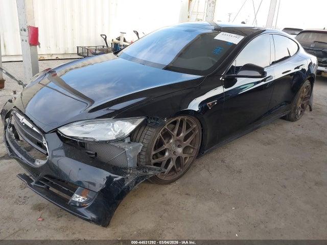 2013 TESLA MODEL S 5YJSA1CP0DFP06316 Photo 1