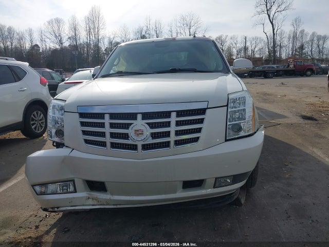 2013 Cadillac Escalade Ext Premium მანქანა იყიდება აუქციონზე, vin: 3GYT4NEF5DG206891, აუქციონის ნომერი: 44531296