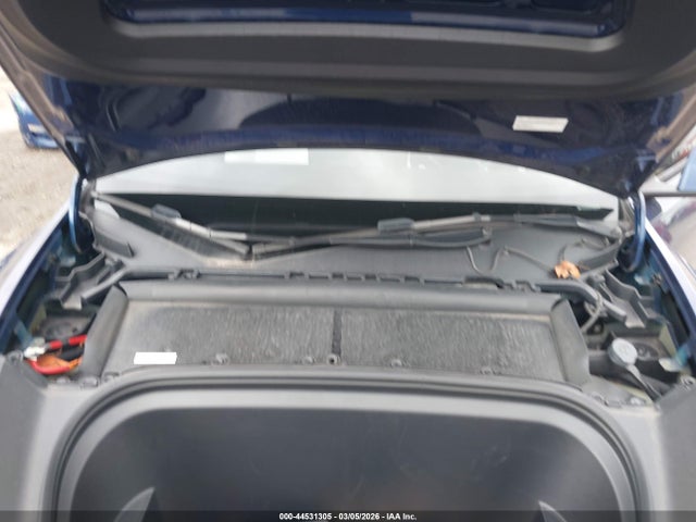 2023 Tesla Model Y Awd/long Range Dual Motor All-wheel Drive მანქანა იყიდება აუქციონზე, vin: 7SAYGAEE7PF756271, აუქციონის ნომერი: 44531305