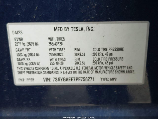 2023 Tesla Model Y Awd/long Range Dual Motor All-wheel Drive მანქანა იყიდება აუქციონზე, vin: 7SAYGAEE7PF756271, აუქციონის ნომერი: 44531305