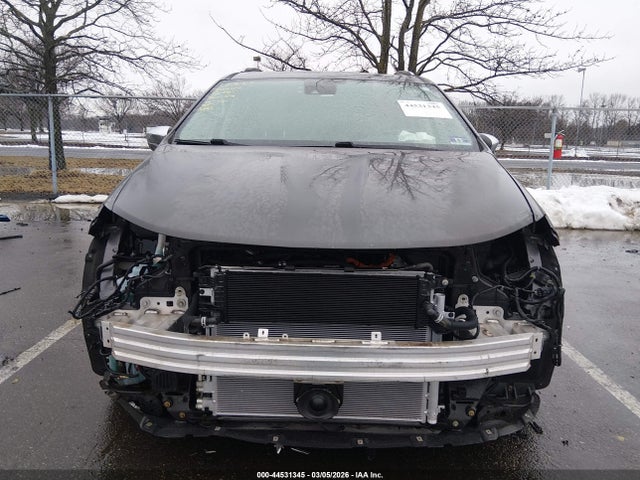 Продажа на аукционе авто 2017 Chrysler Pacifica Hybrid Platinum, vin: 2C4RC1N76HR709771, номер лота: 44531345