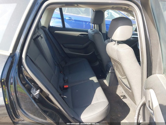 2014 BMW X1 WBAVL1C5XEVY16733 Photo 7