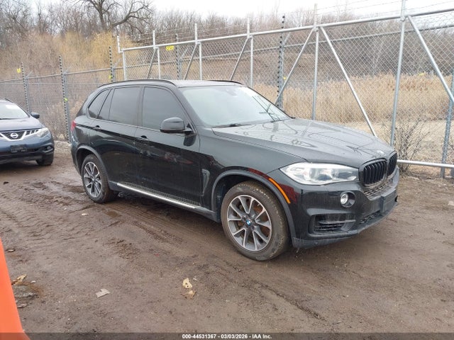 2014 BMW X5 5UXKR6C54E0C03054