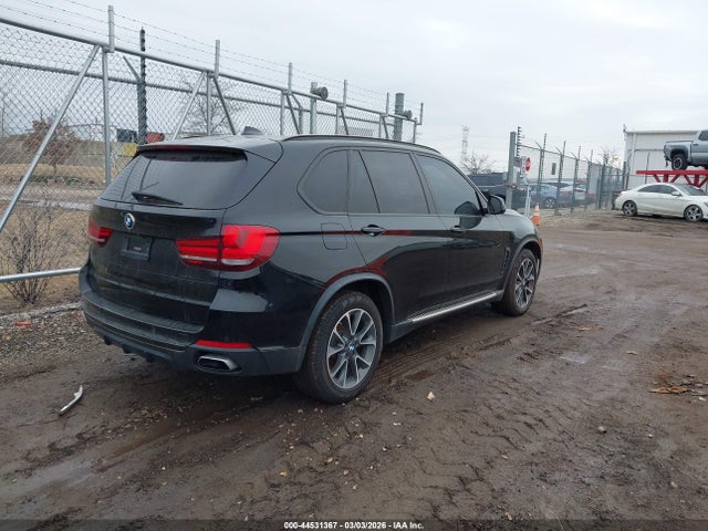 2014 BMW X5 5UXKR6C54E0C03054 Photo 3