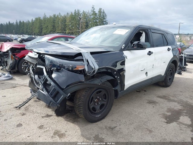 Ford Police Interceptor 2021 1FM5K8AW4MNA20273 Image 2