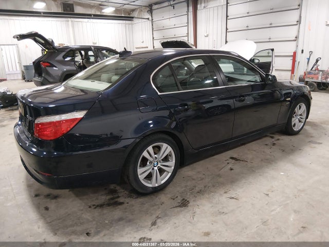2010 Bmw 528i Xdrive მანქანა იყიდება აუქციონზე, vin: WBANV1C59AC445984, აუქციონის ნომერი: 44531387