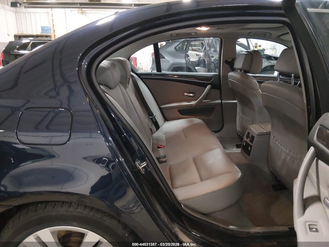 2010 Bmw 528i Xdrive მანქანა იყიდება აუქციონზე, vin: WBANV1C59AC445984, აუქციონის ნომერი: 44531387