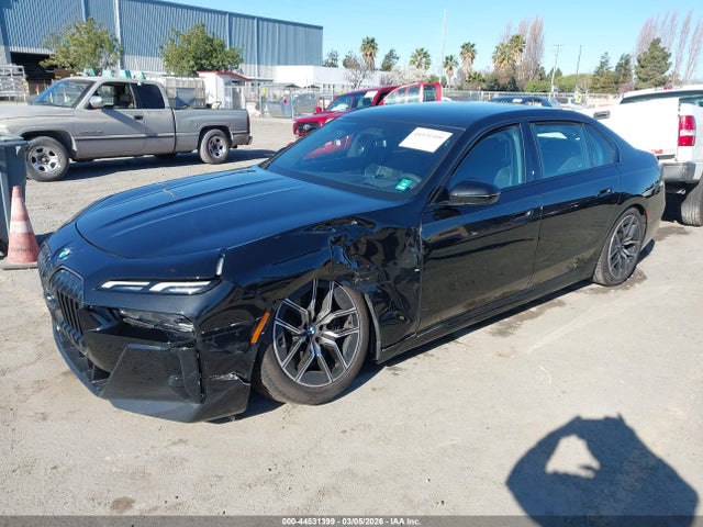 BMW 740I 2025 WBA23EH0XSCV64593 Image 2