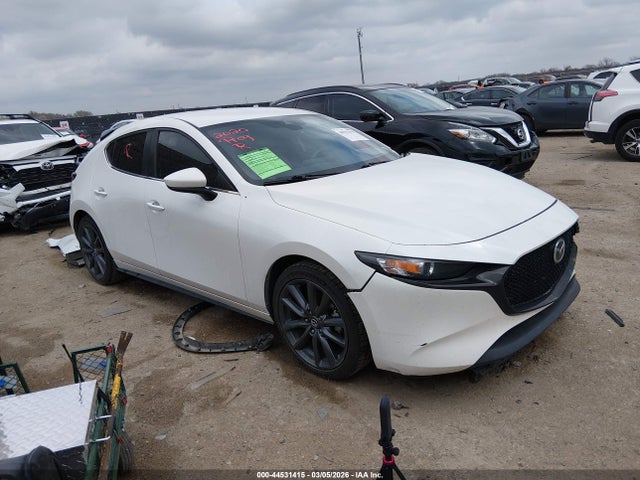 2019 MAZDA MAZDA3 JM1BPAJM5K1146113