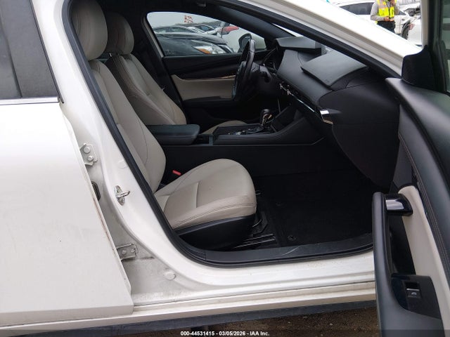 2019 MAZDA MAZDA3 JM1BPAJM5K1146113 Photo 4