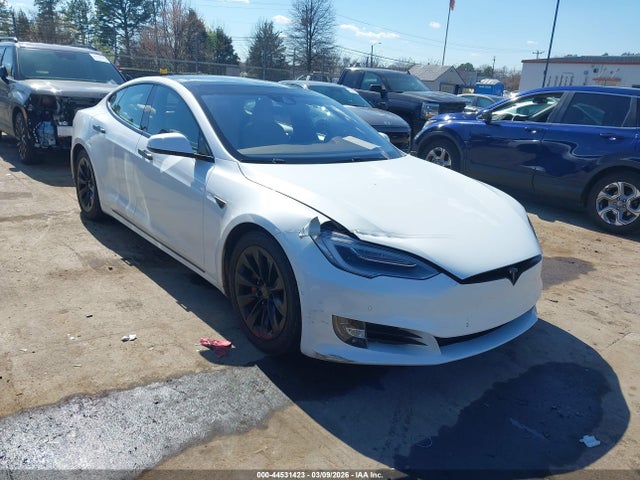 2016 TESLA MODEL S 5YJSA1E48GF142597 Photo 0