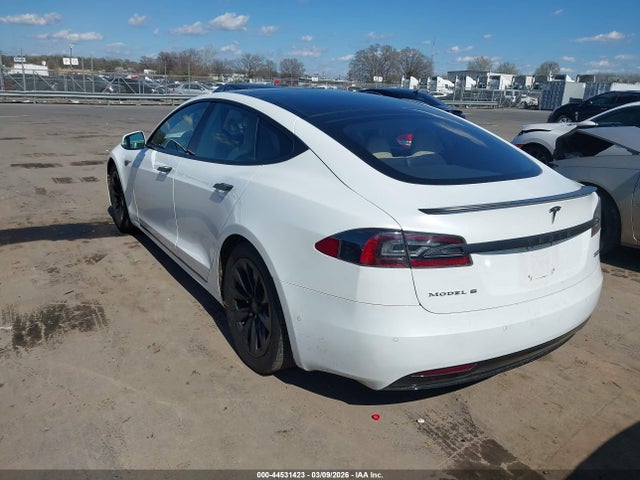 2016 TESLA MODEL S 5YJSA1E48GF142597 Photo 2