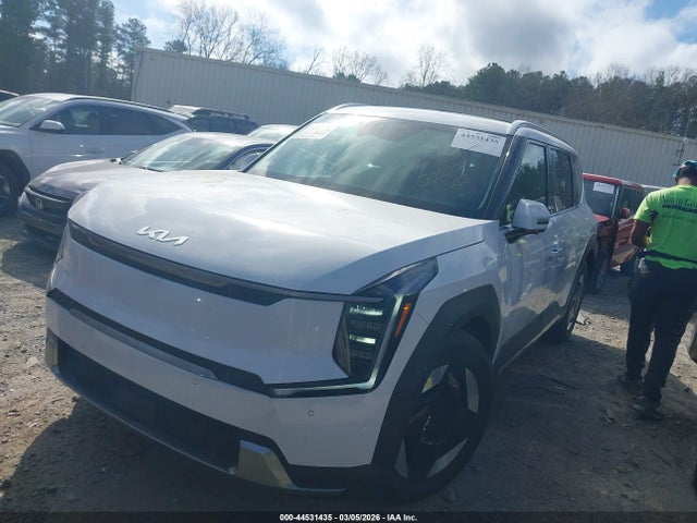 5XYAFFS57SG002131 KIA Ev9 Wind
