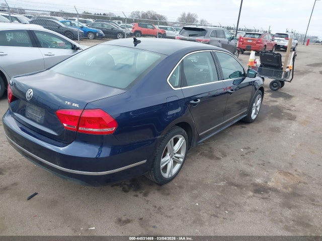 44531469 :رقم المزاد ، 1VWCS7A35EC098082 vin ، 2014 Volkswagen Passat 1.8t Sel Premium مزاد بيع