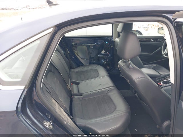 44531469 :رقم المزاد ، 1VWCS7A35EC098082 vin ، 2014 Volkswagen Passat 1.8t Sel Premium مزاد بيع