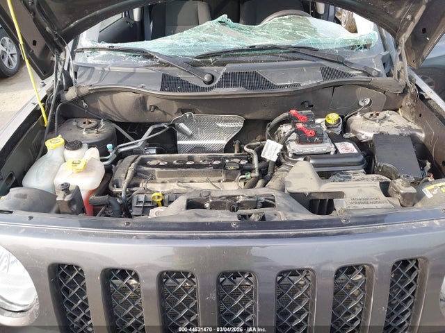 44531470 :رقم المزاد ، 1C4NJPBAXFD430766 vin ، 2015 Jeep Patriot Sport مزاد بيع