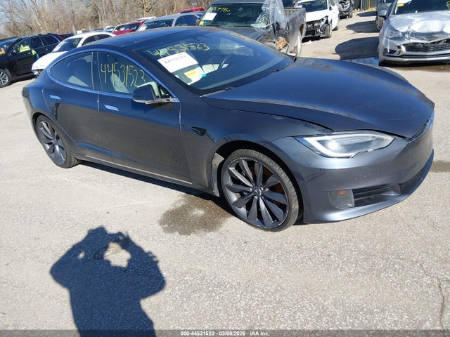 2017 TESLA MODEL S 5YJSA1E22HF205192