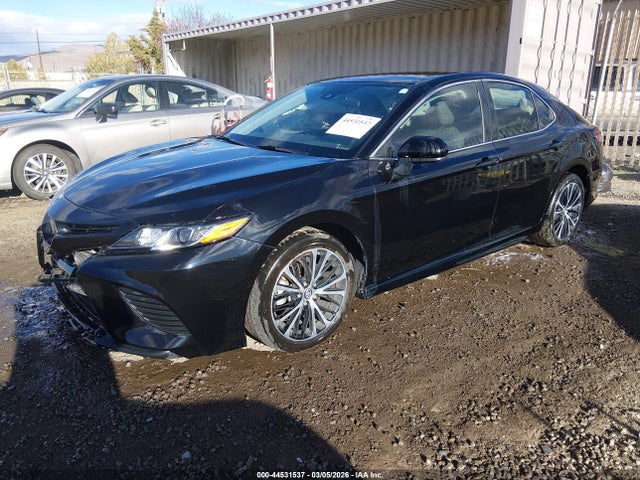4T1B11HKXKU835869 Toyota CAMRY SE