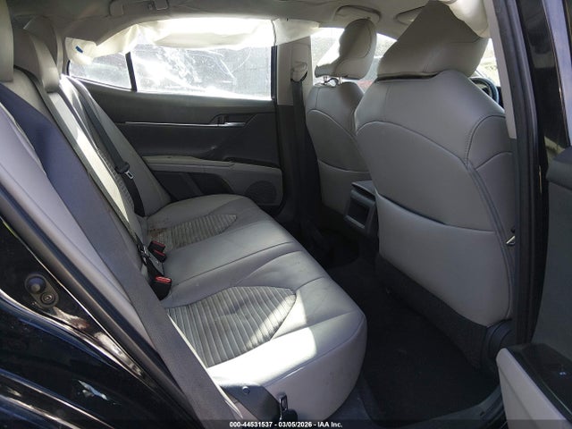 4T1B11HKXKU835869 Toyota CAMRY SE