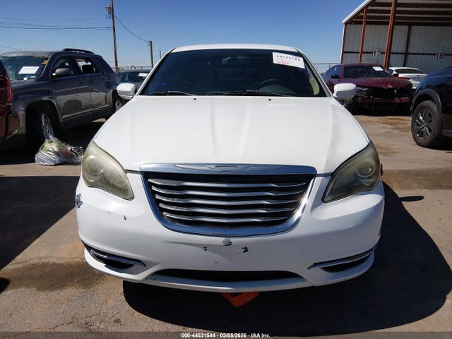 2013 Chrysler 200 Touring მანქანა იყიდება აუქციონზე, vin: 1C3CCBBB7DN578124, აუქციონის ნომერი: 44531544