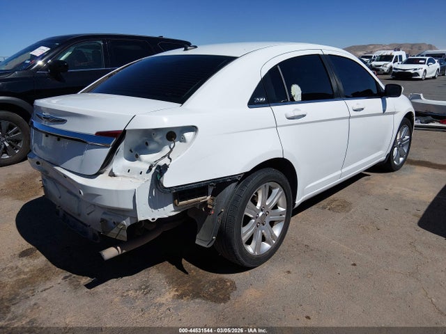 2013 Chrysler 200 Touring მანქანა იყიდება აუქციონზე, vin: 1C3CCBBB7DN578124, აუქციონის ნომერი: 44531544
