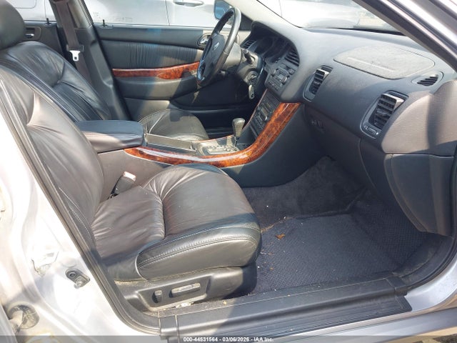 Продажа на аукционе авто 2002 Acura Tl 3.2, vin: 19UUA56622A037525, номер лота: 44531564
